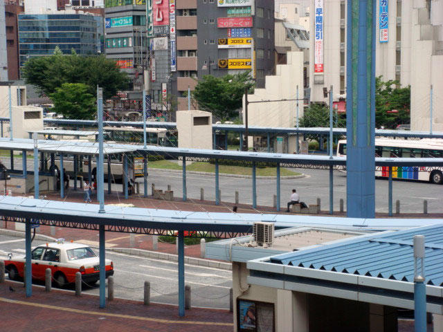 岡山駅のロータリー