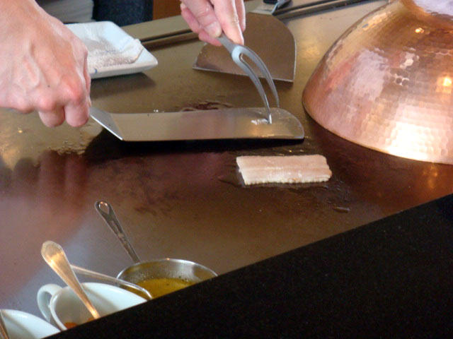 魚を焼いてもらいました